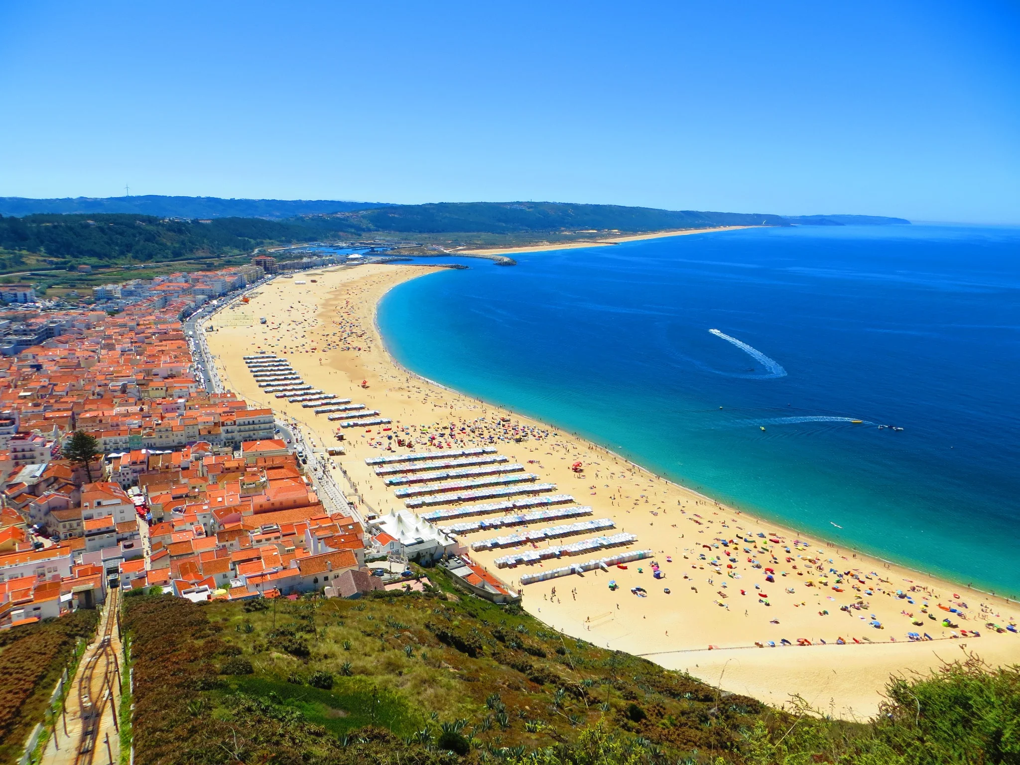 nazare-beach-panorama