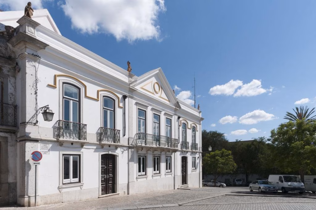 Palacete Real Companhia do Cacau — Montemor-o-Novo